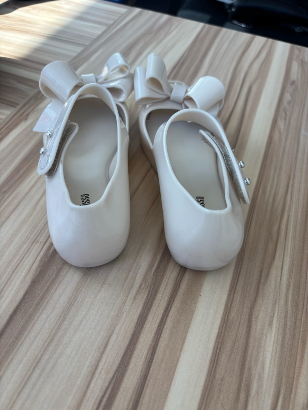 Mini Melissa Kids, Girls Ultragirl Classy Beige Size 11 shoes - Picture 6 of 7